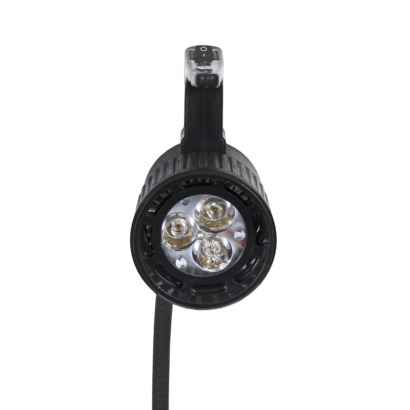 9W pripínacia stolová LED vyšetrovacia lampa s husím krkom 9W pripínacia stolová LED vyšetrovacia lampa s husím krkom